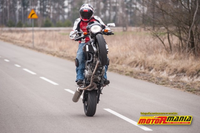 Suzuki SV650N 2005 test (9)