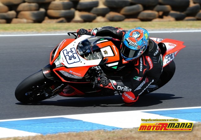 2.ApriliaRacing_Melandri