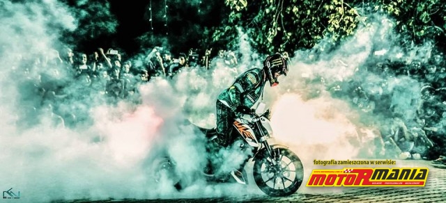 Stunter 13 pali gume na KTM