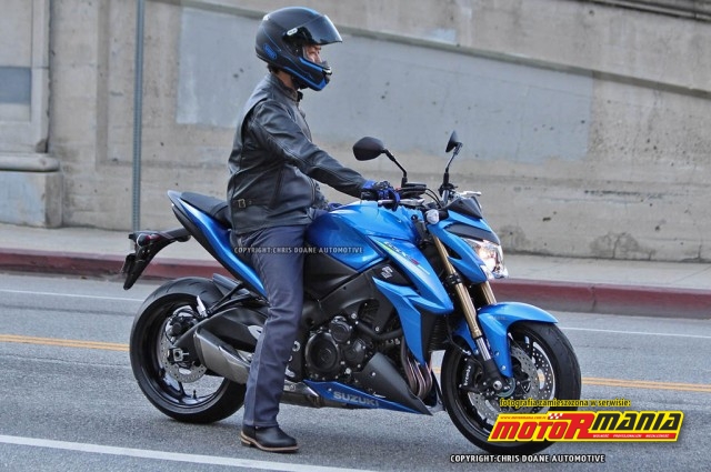 2015 Suzuki GSX-S 1000 naked (1)