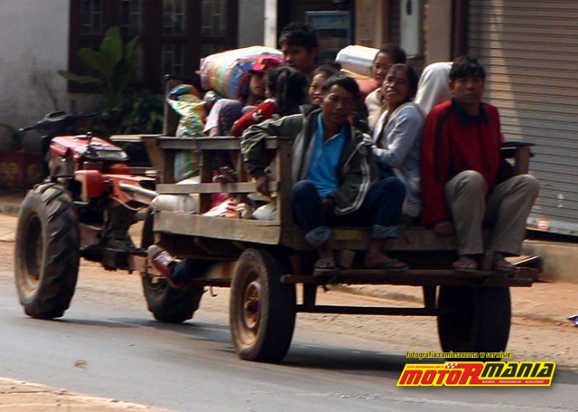 Motocyklem po Laosie (55)