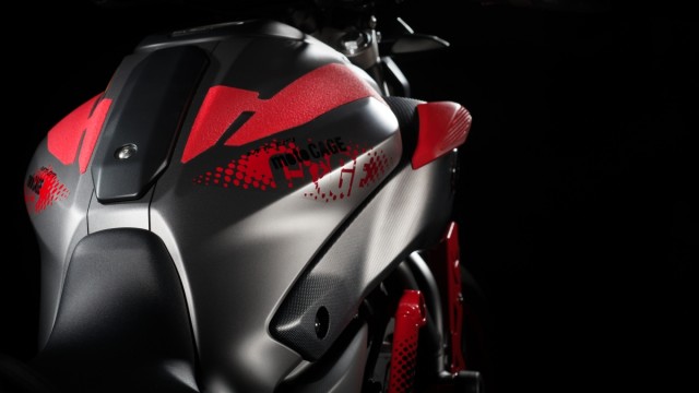 Yamaha MT07 Moto Cage 2015 ze Stunterem 13 (18)