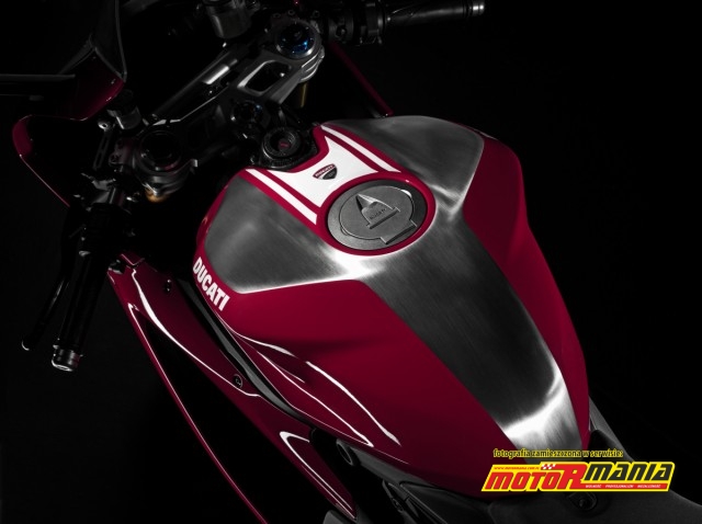2015 Ducati Panigale R (3)