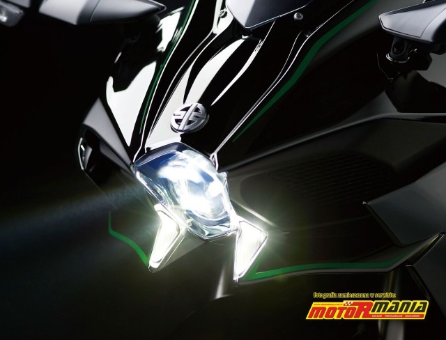 Kawasaki Ninja H2 2015 - Headlamp