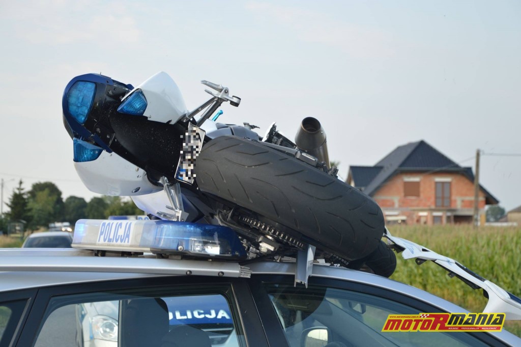 Poscig gsxr1000 witkowo policja blokada na dachu (3) - fot Kurier Witkowski