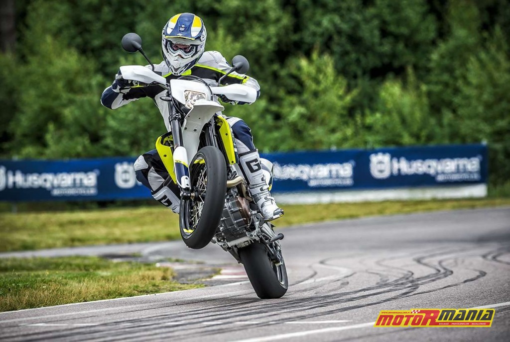 2016 Husqvarna 701 Supermoto (3)