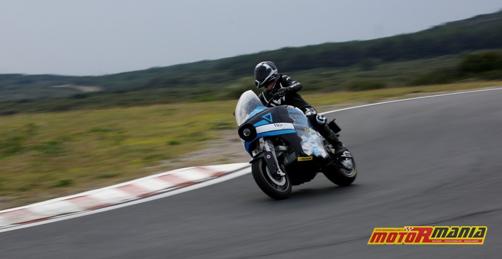 Zespół STORM Eindhoven wybiera opony Dunlop RoadSmart III (1)