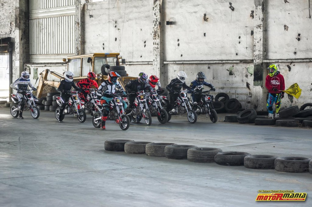 Slajd Zone treningi motormania pitbike slide szkolenie (15)