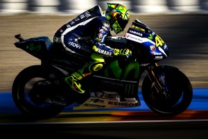 Valentino Rossi w akcji - zdjęcia: motogp.com