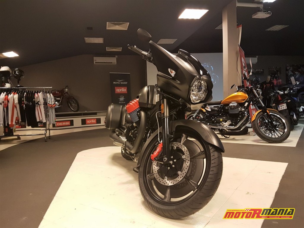 Moto Guzzi MGX 21 salon Moto Italia (1)