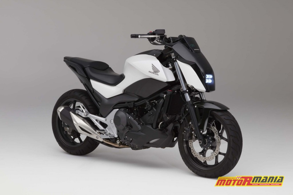 Honda Riding Assist motocykl samobalansujący (3)