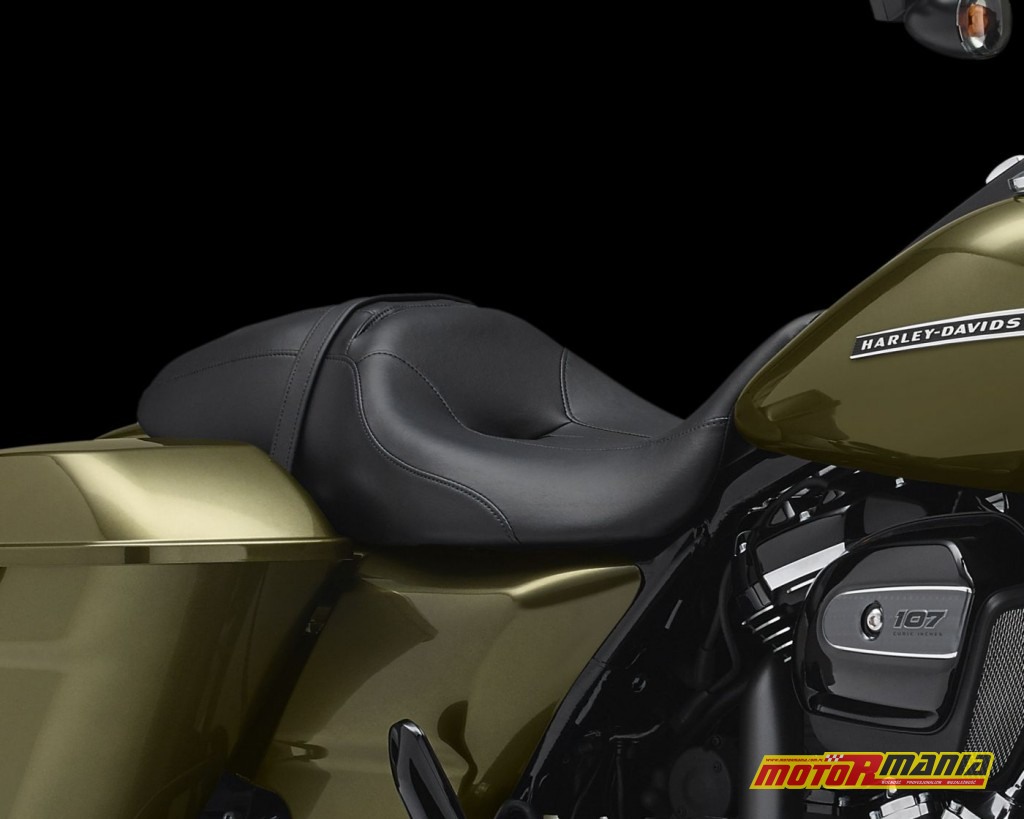 MY17.5 Key Feature. FLHRXS Road King Special