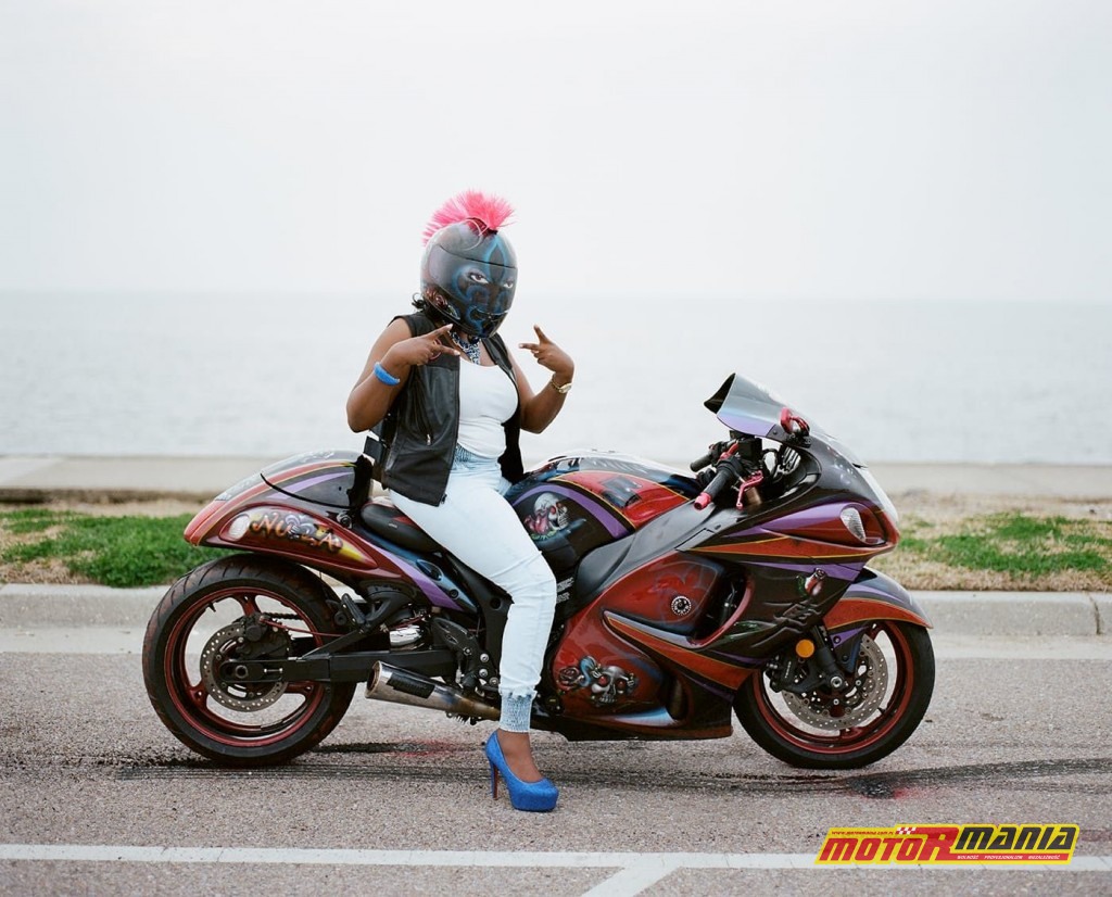 Caramel Curves - kobiety na moto (2)