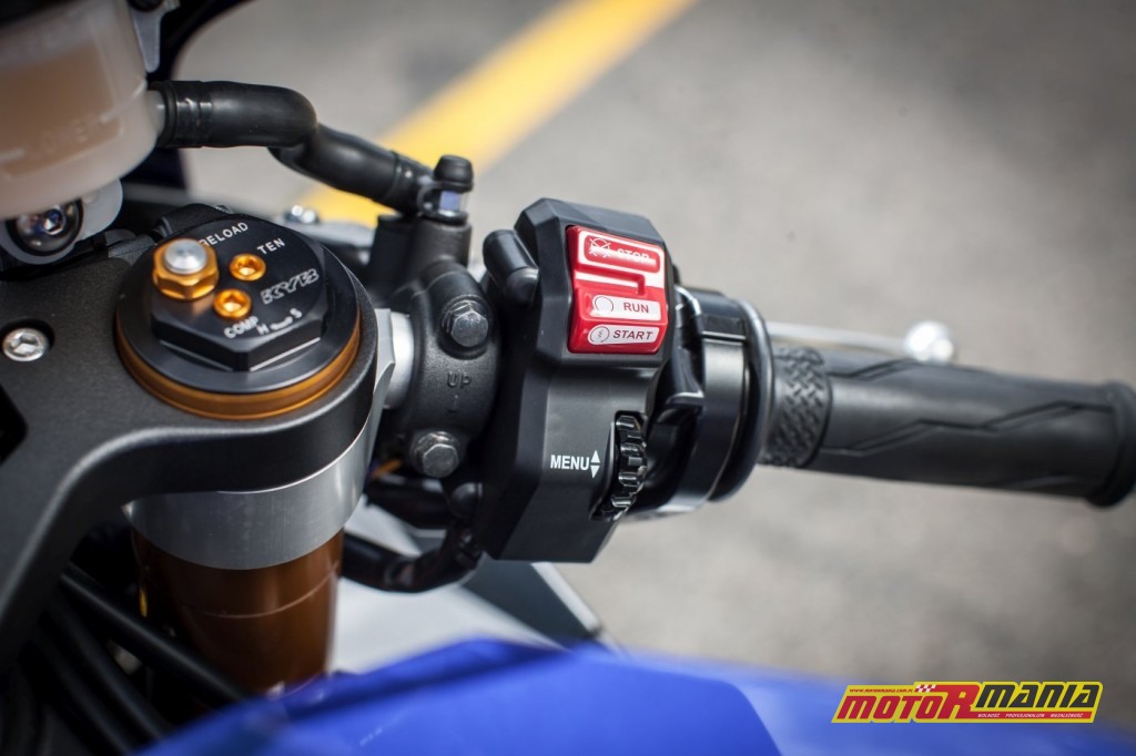 Yamaha YZF-R1 test Motormania (10)