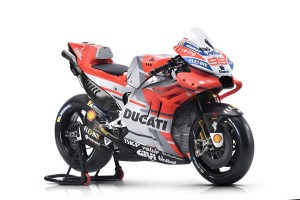 Nowe Ducati Lorenzo - zdjęcia Ducati Corse