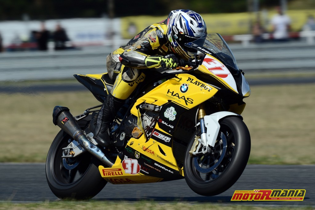 56927811-4b9b-4cbb-976e-4bcdbd5cf7a6