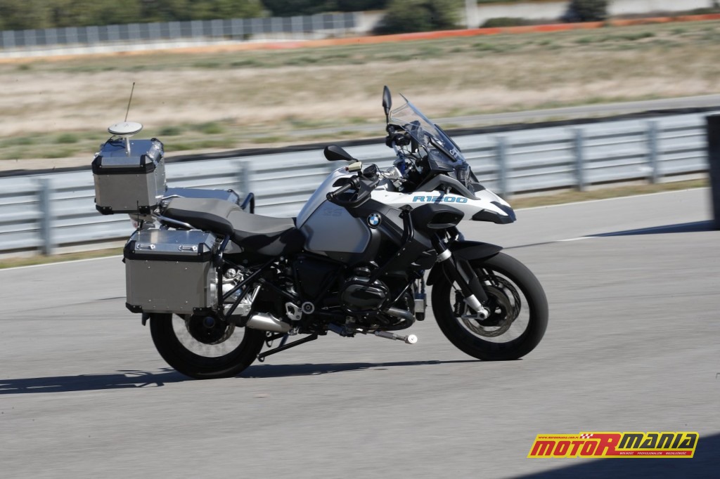 Autonomiczny motocykl BMW R1200GS (2)