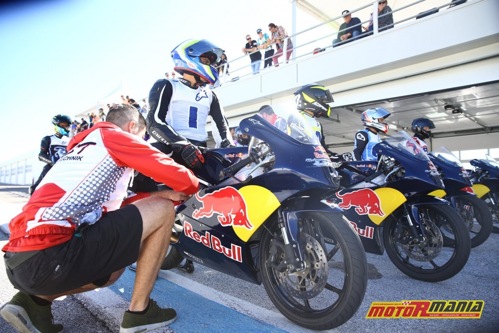 Zabrakło niewiele... - zdjęcia: Red Bull MotoGP Rookies Cup