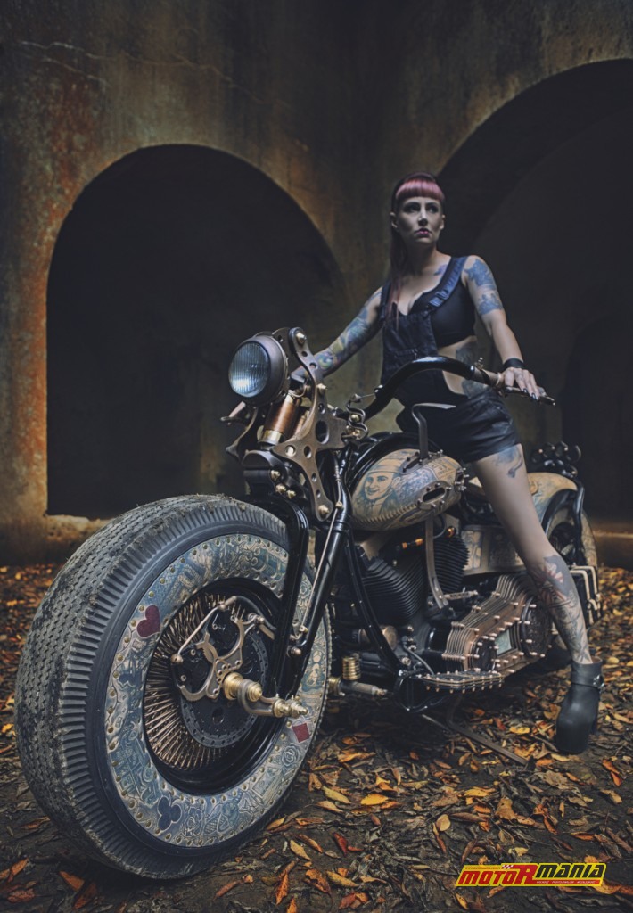 Cheyenne Bike - The Recidivist with girls (5) - fot Tomasz Pulsakowski