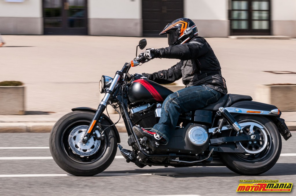 MotoRmania with Arai Tour-X4 helmet motorcycles review (16)