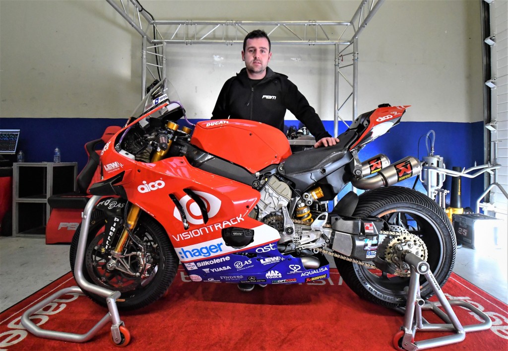 Michael Dunlop i jego nowe Ducati